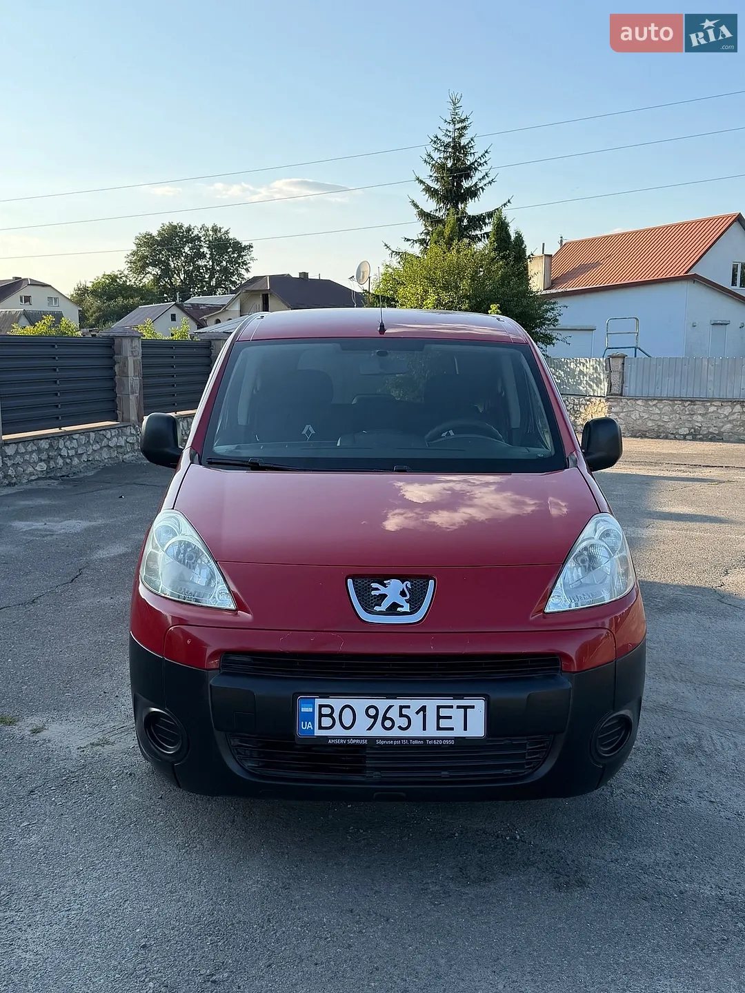 2011 Peugeot Partner - мініатюра 2