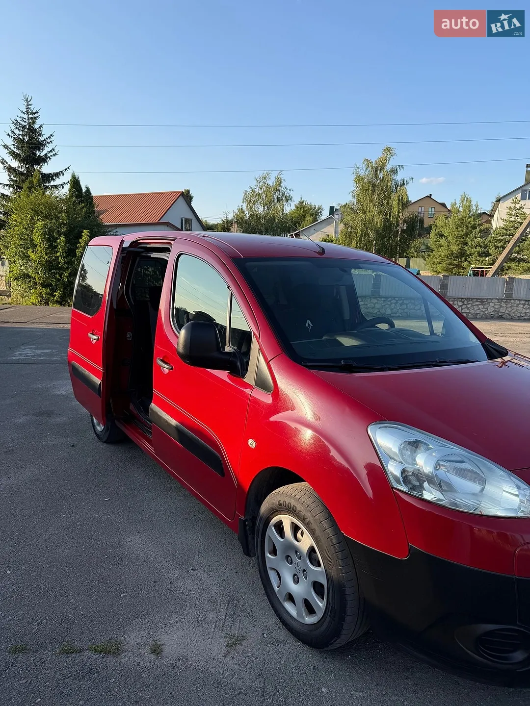 2011 Peugeot Partner - мініатюра 12