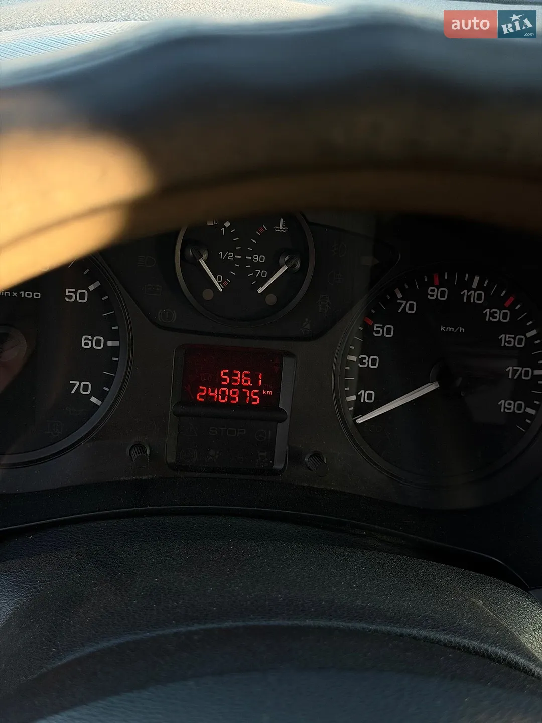 2011 Peugeot Partner - мініатюра 14