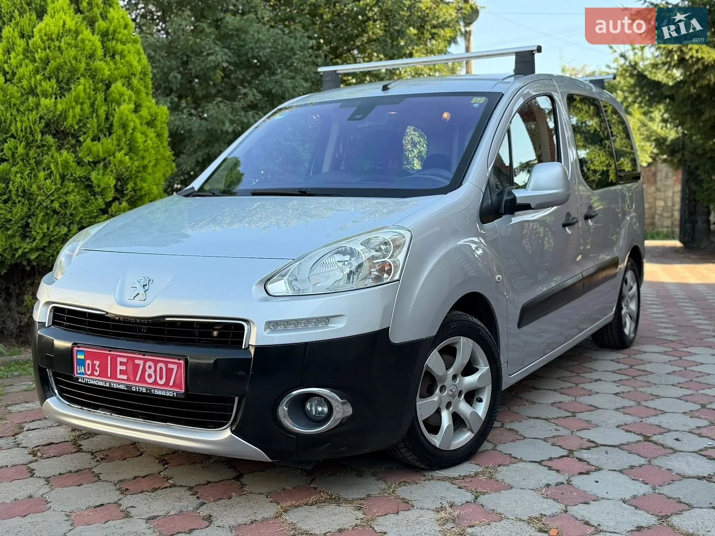 2012 Peugeot Partner - мініатюра 17