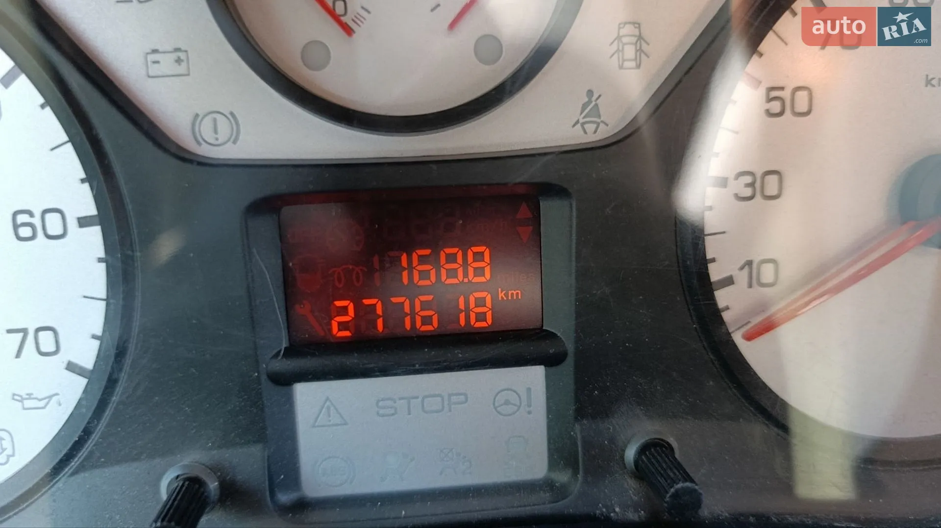 2010 Peugeot Partner - мініатюра 9