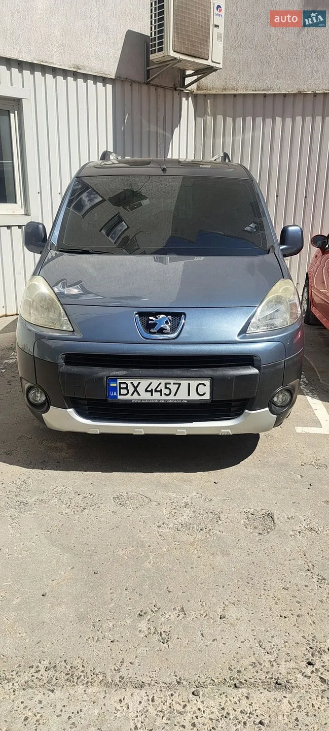 2010 Peugeot Partner - фото 1