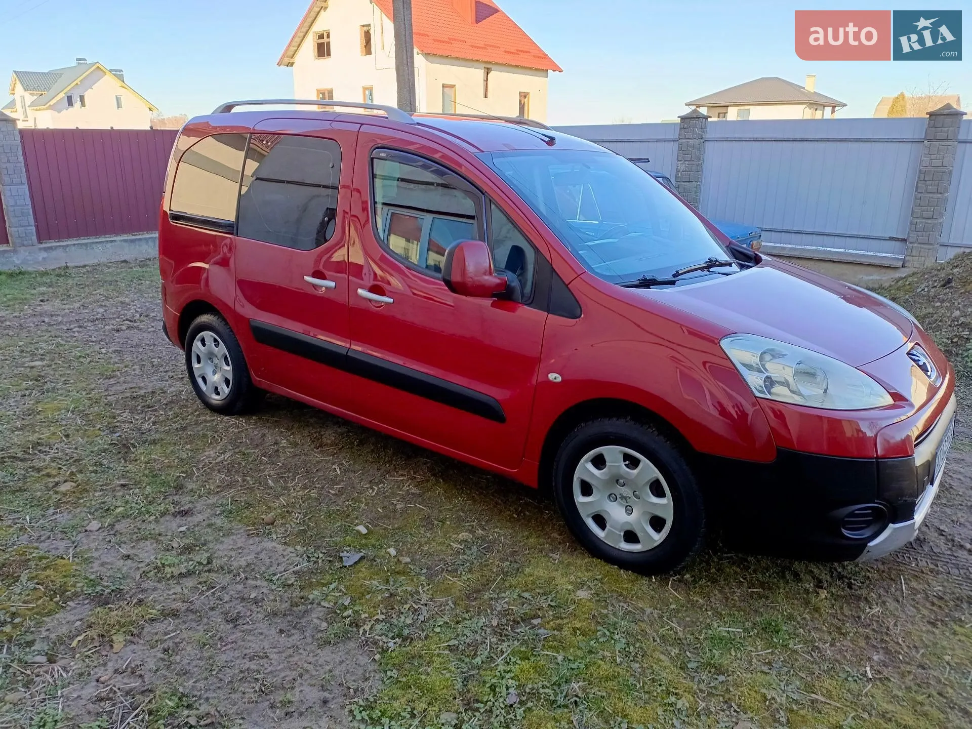 2010 Peugeot Partner - мініатюра 24