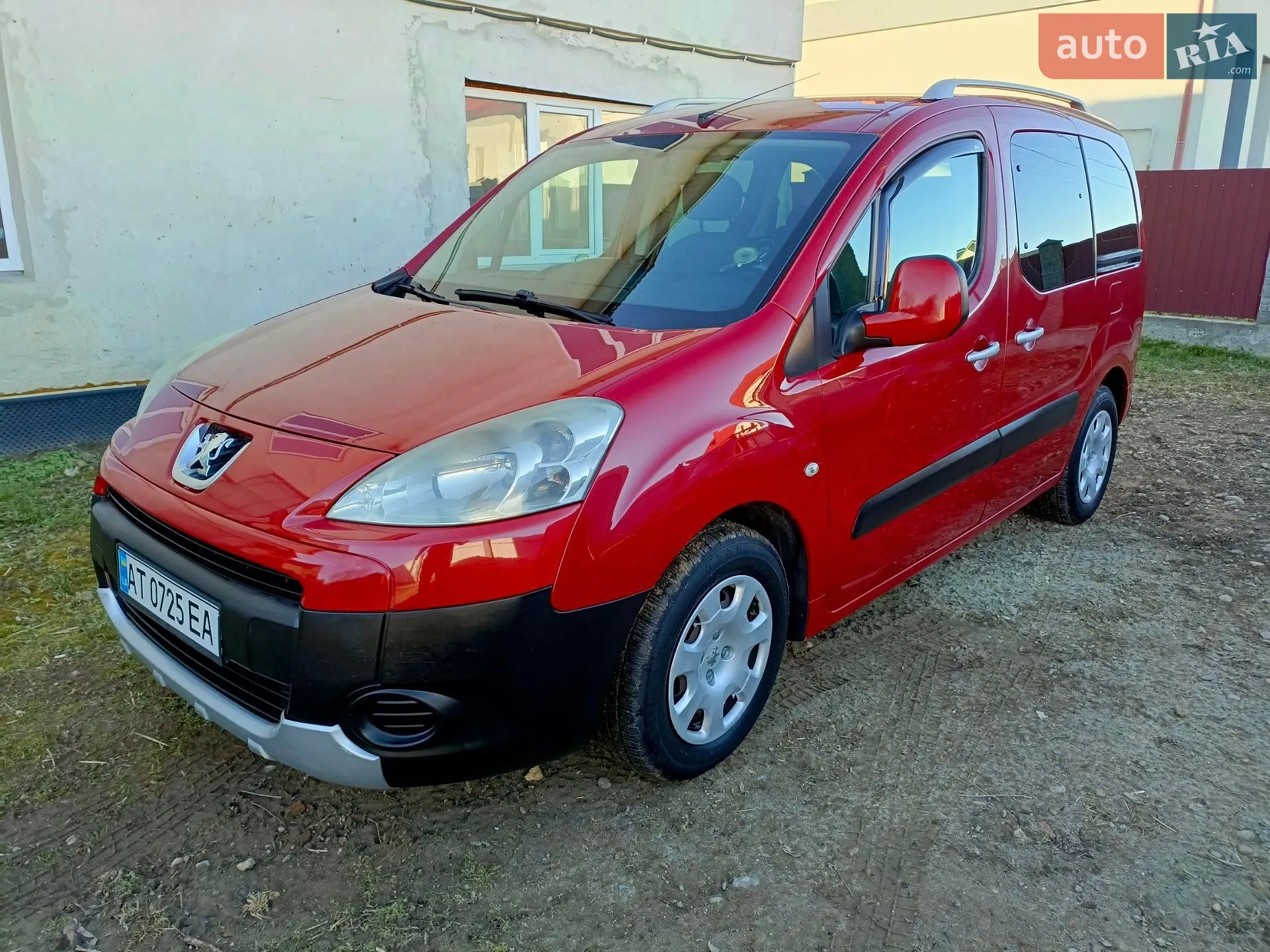 2010 Peugeot Partner - фото 1