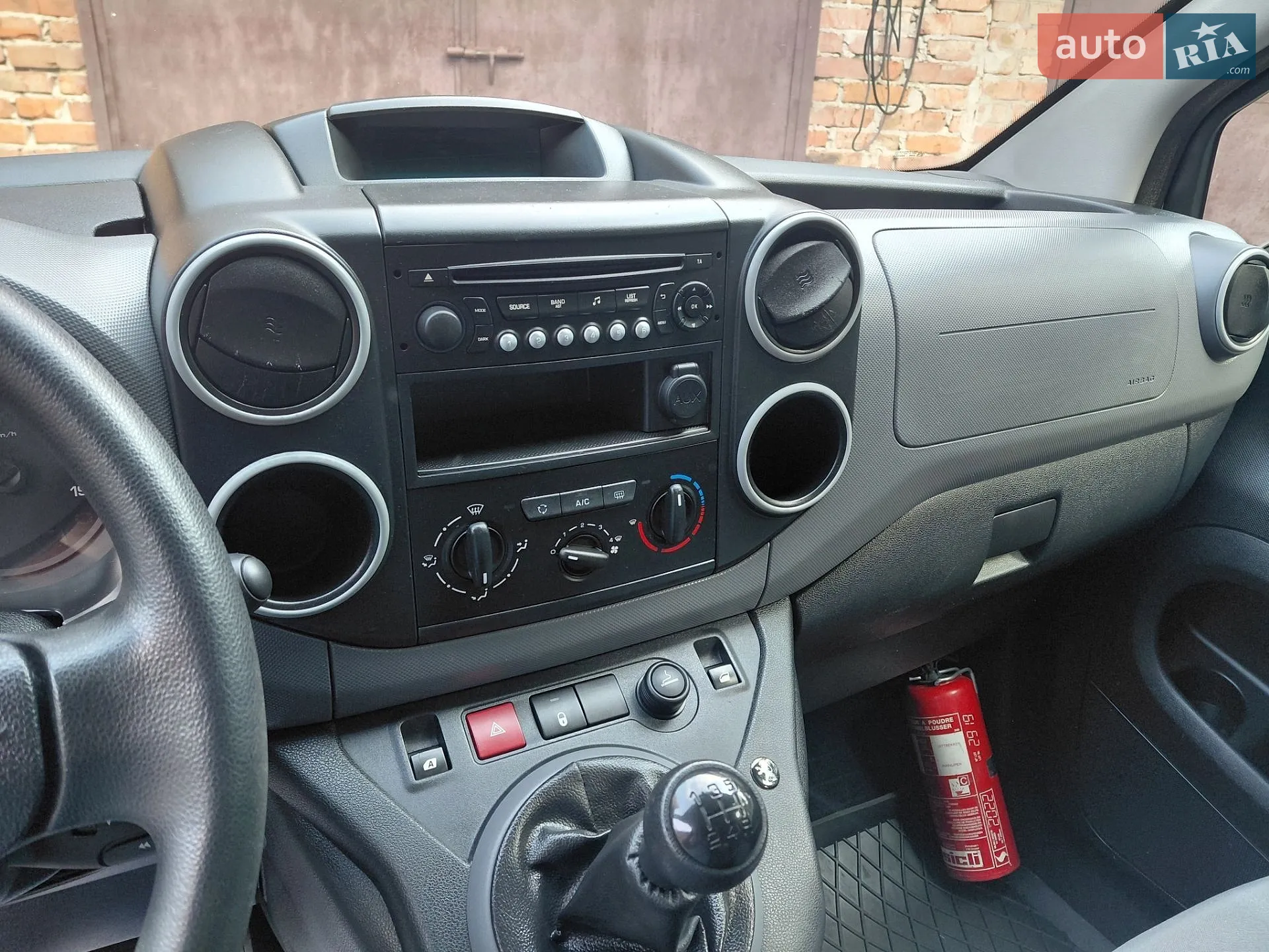 2016 Peugeot Partner - мініатюра 9