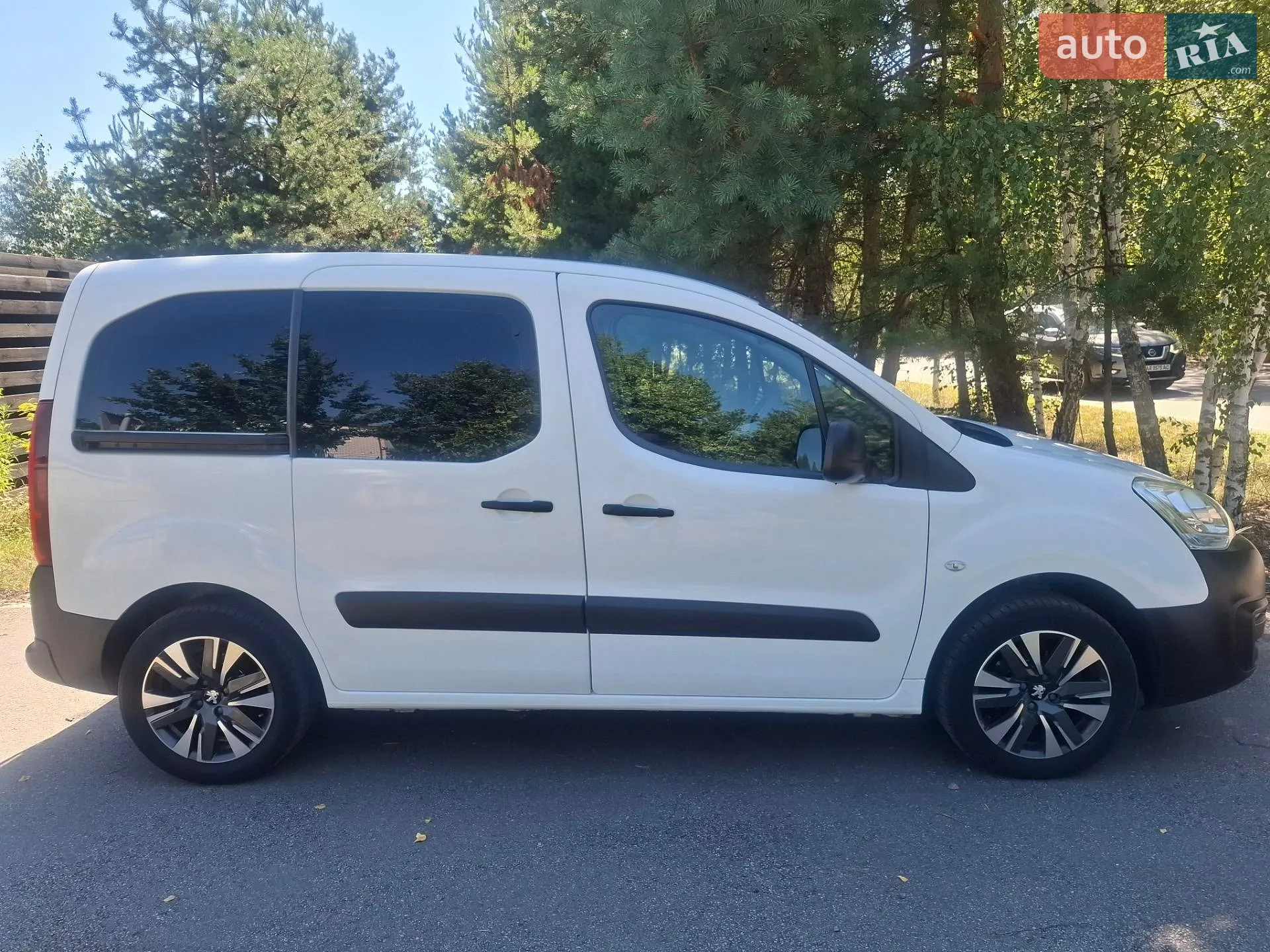 2017 Peugeot Partner - мініатюра 3