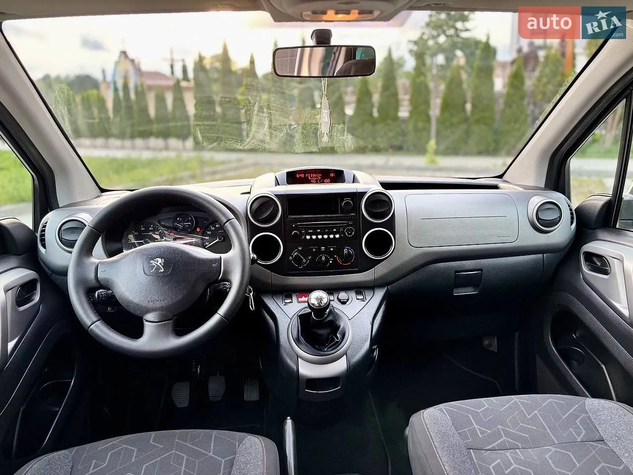 2018 Peugeot Partner - мініатюра 28