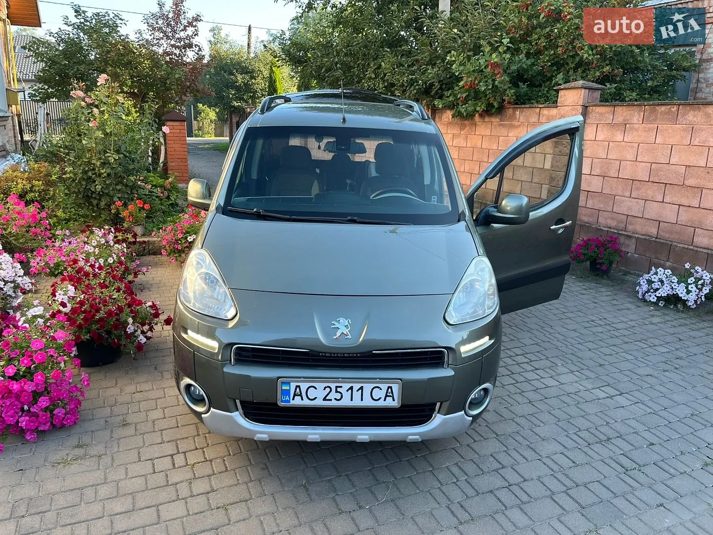 2012 Peugeot Partner - мініатюра 6