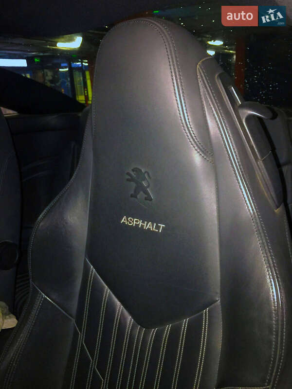 Купе Peugeot RCZ 2012 в Києві