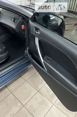 Купе Peugeot RCZ 2010 в 
