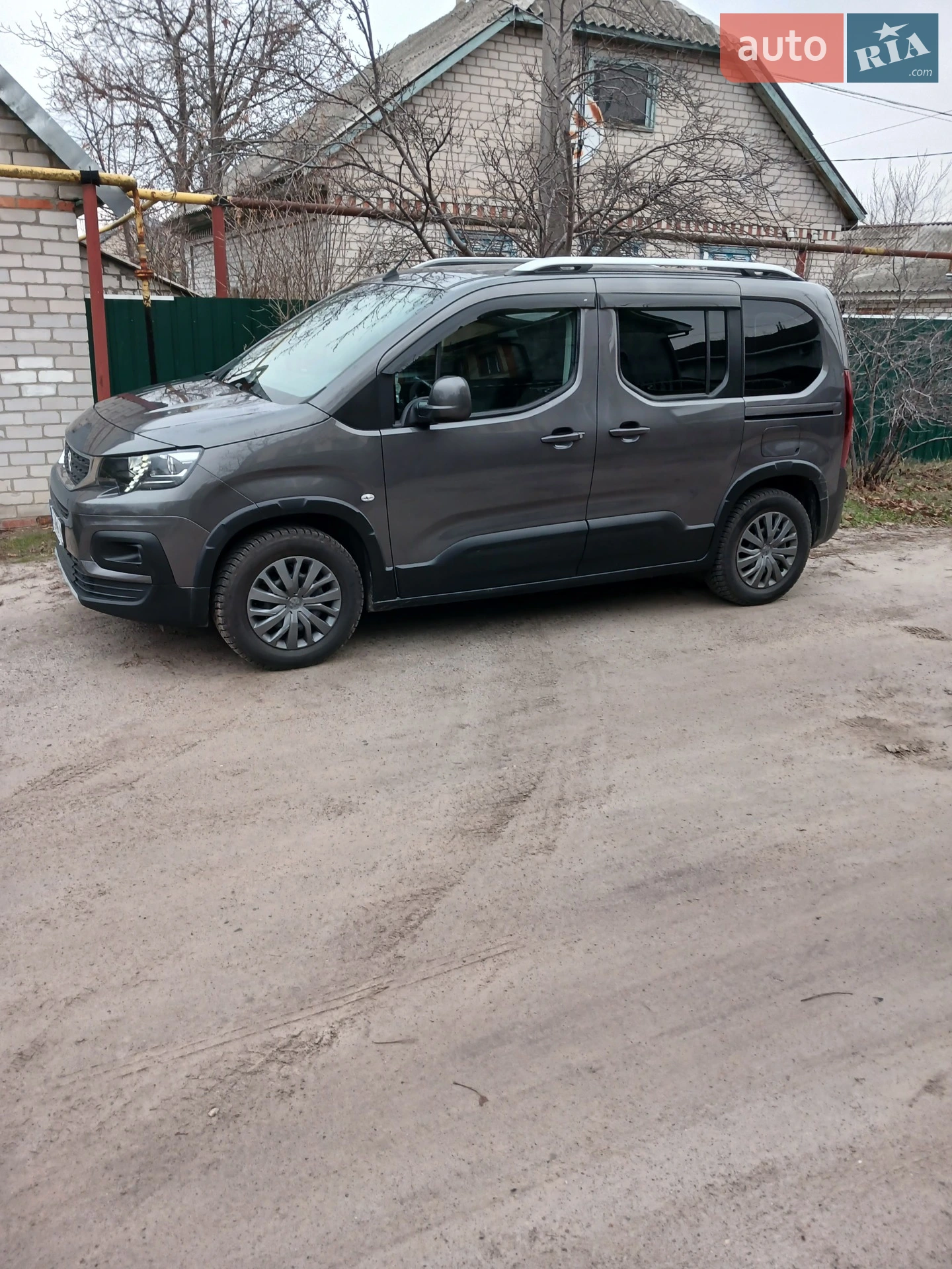 2020 Peugeot Rifter - мініатюра 2