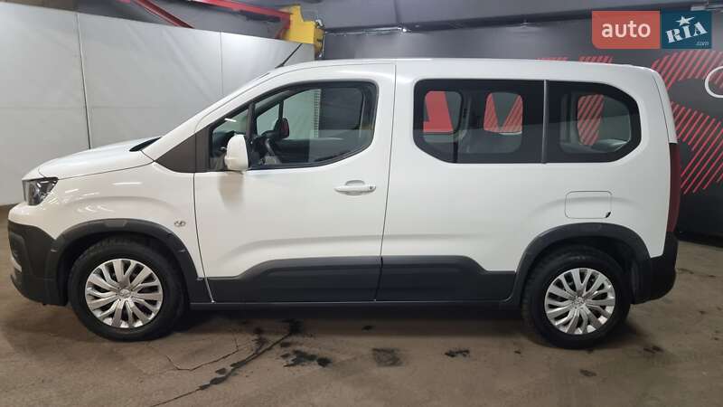 Минивэн Peugeot Rifter 2020 в Киеве