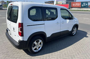 Минивэн Peugeot Rifter 2020 в 