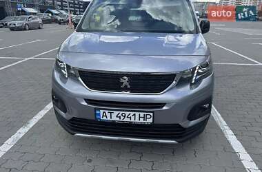 Минивэн Peugeot Rifter 2023 в 