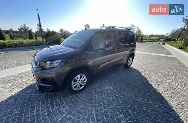 Минивэн Peugeot Rifter 2019 в 