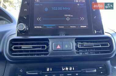 Минивэн Peugeot Rifter 2019 в 