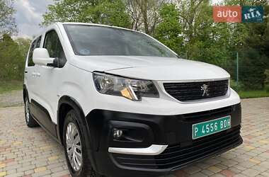 Минивэн Peugeot Rifter 2020 в 