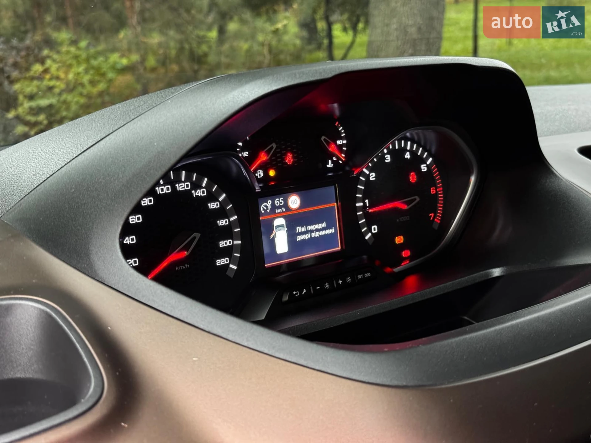 2020 Peugeot Rifter - мініатюра 17