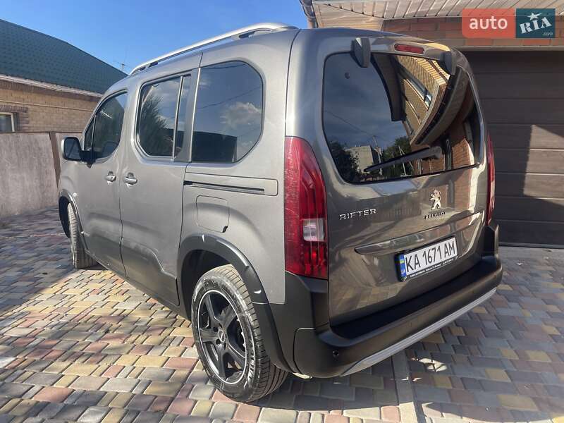 Минивэн Peugeot Rifter 2020 в Лысянке фото 12 Минивэн Peugeot Rifter 2020 в Лысянке