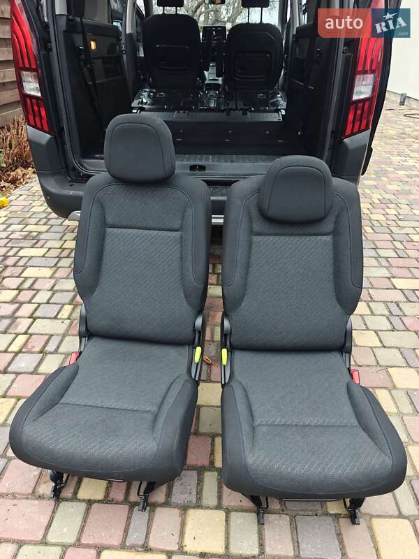 Мінівен Peugeot Rifter 2020 в Києві фото 55 Мінівен Peugeot Rifter 2020 в Києві