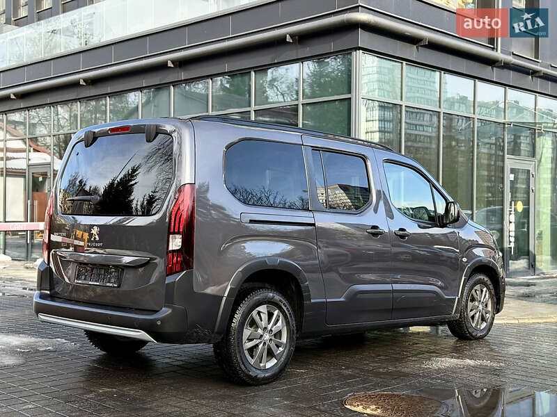 Минивэн Peugeot Rifter 2023 в Львове