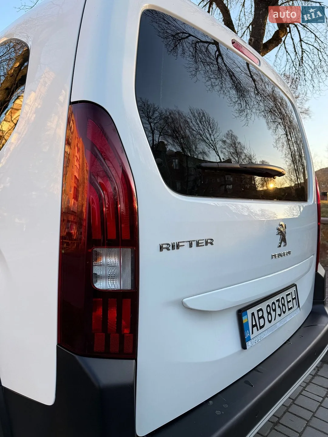 2019 Peugeot Rifter - мініатюра 15