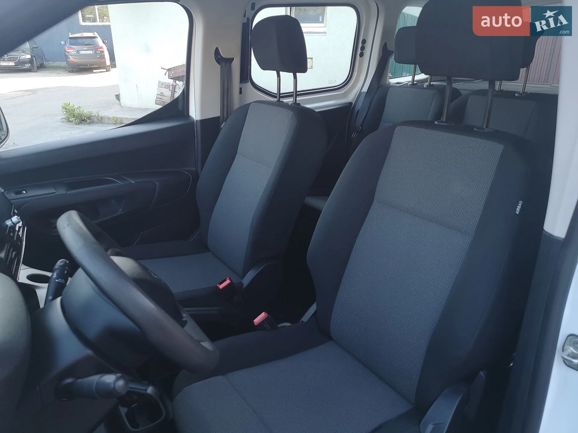 2018 Peugeot Rifter - мініатюра 19
