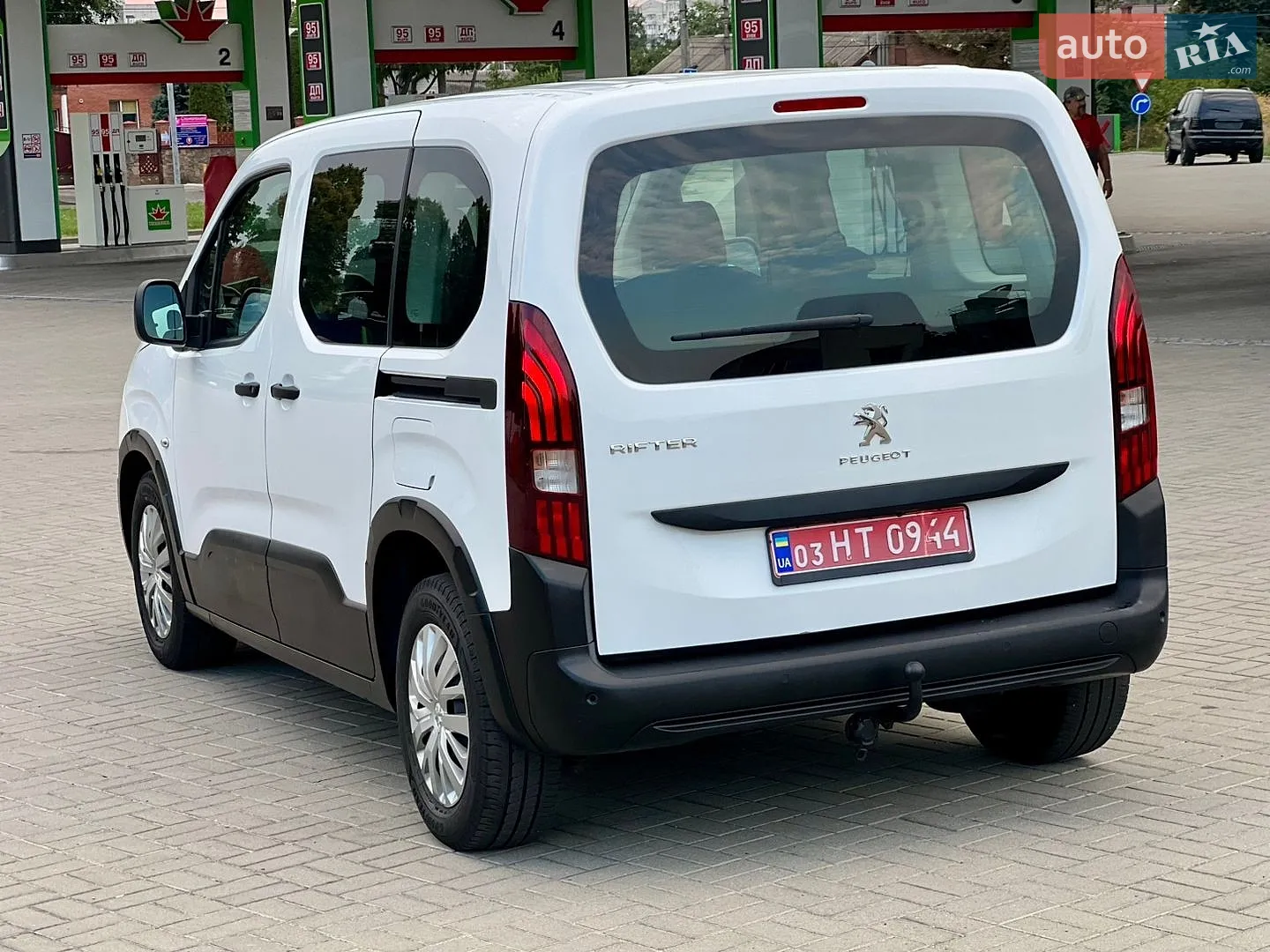 2020 Peugeot Rifter - мініатюра 24