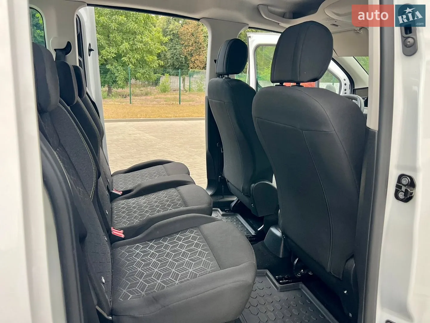 2020 Peugeot Rifter - мініатюра 91
