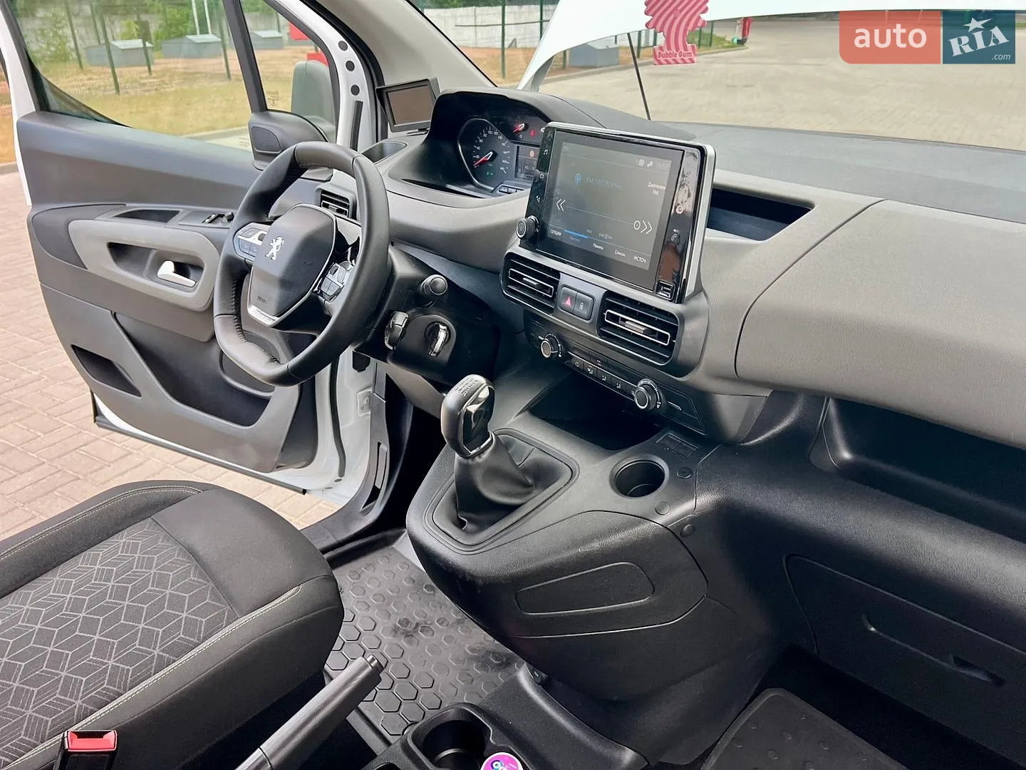2020 Peugeot Rifter - мініатюра 98
