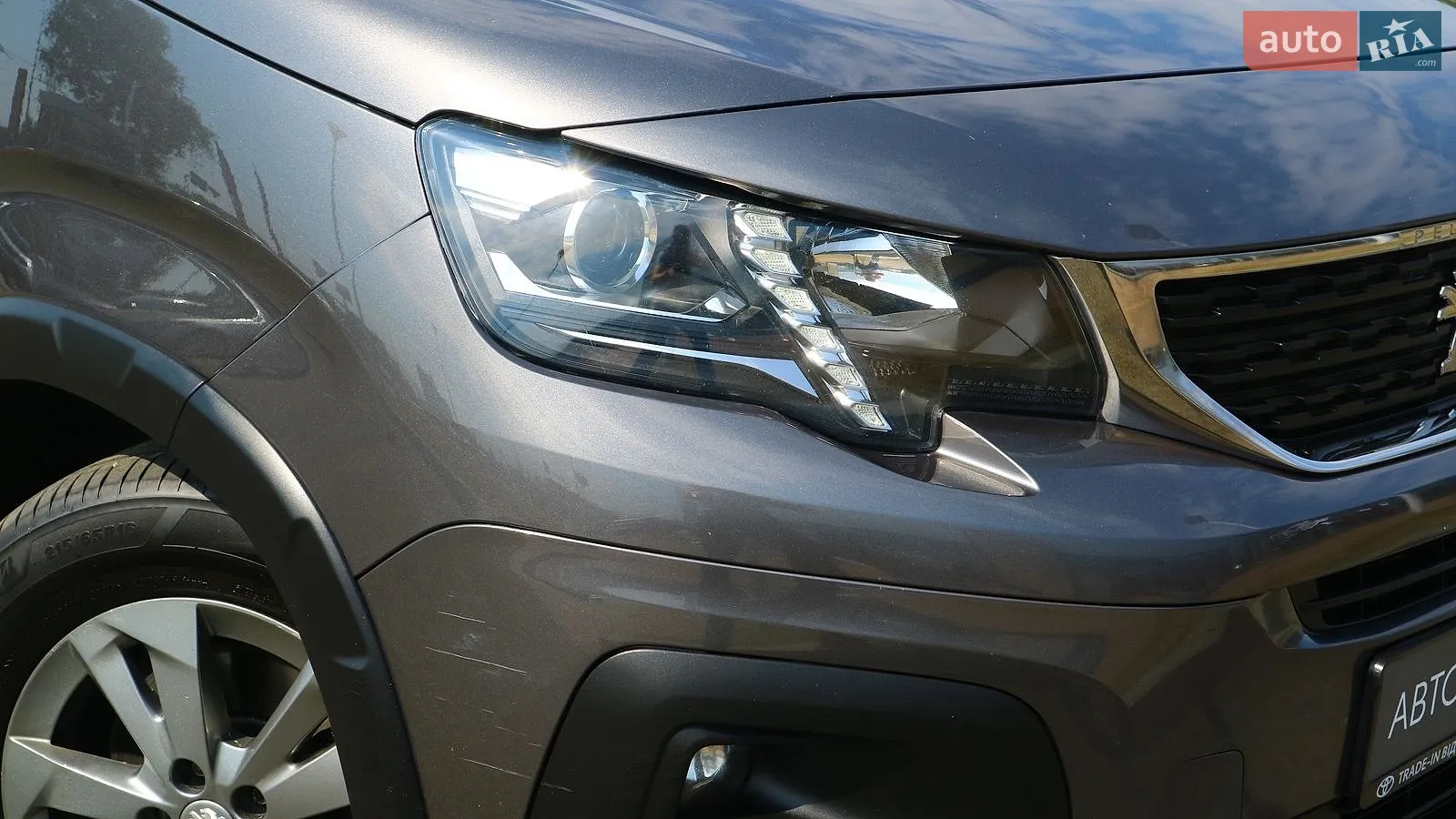 2021 Peugeot Rifter - мініатюра 28