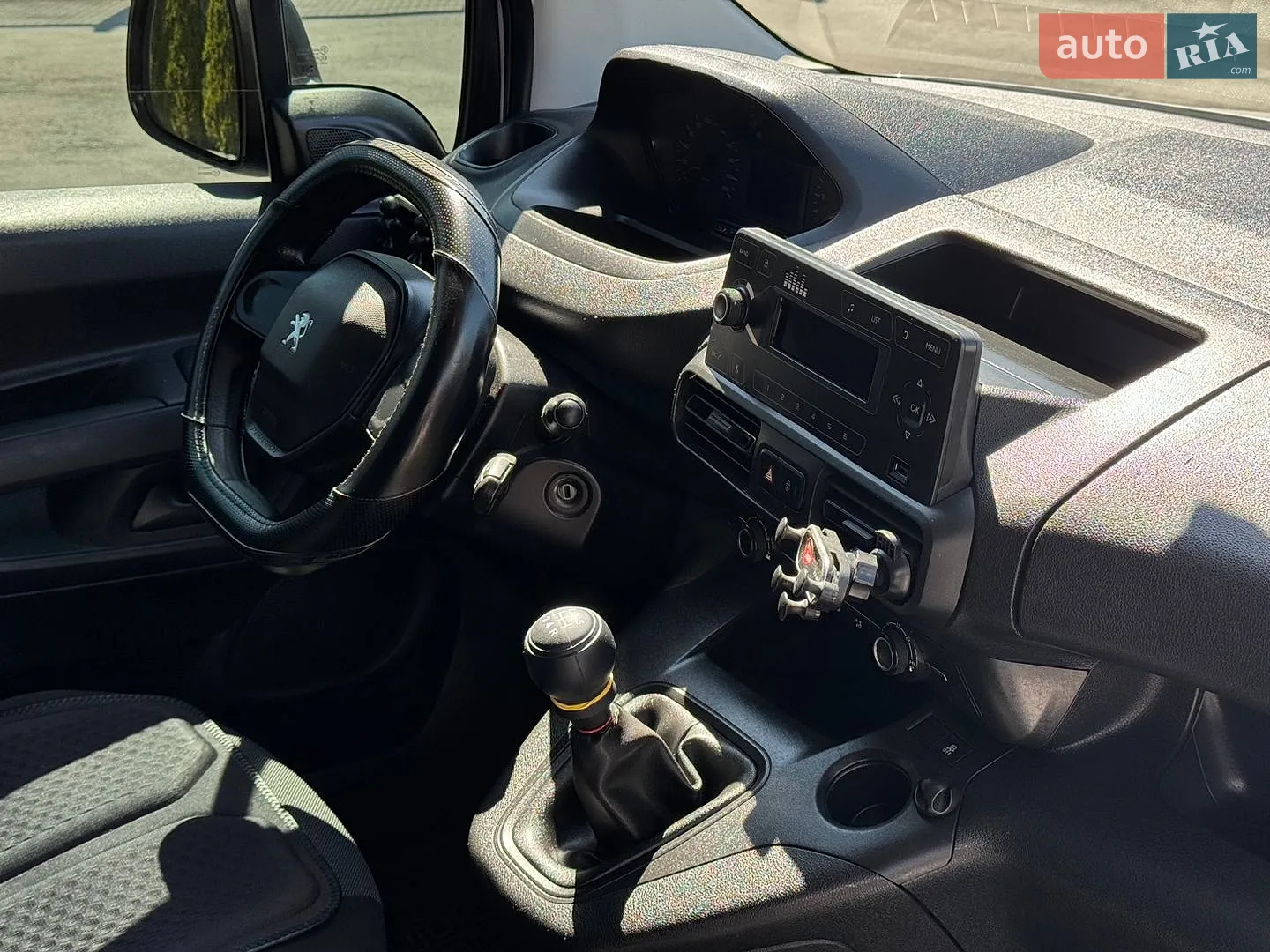 2019 Peugeot Rifter - мініатюра 32