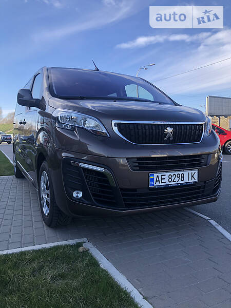 Мінівен Peugeot Traveller 2017 в Києві