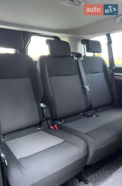 Минивэн Peugeot Traveller 2019 в 
