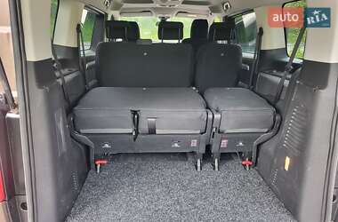 Минивэн Peugeot Traveller 2017 в 