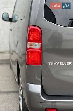 Минивэн Peugeot Traveller 2018 в 