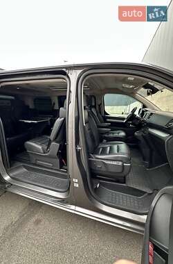 Минивэн Peugeot Traveller 2018 в 