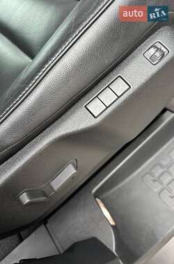 Минивэн Peugeot Traveller 2018 в 