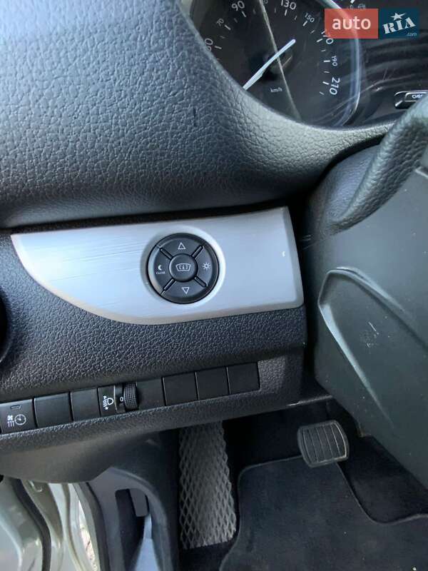 Минивэн Peugeot Traveller 2018 в Харькове