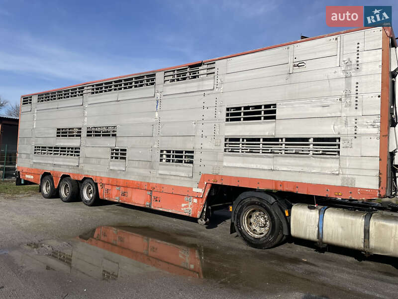 Для перевезення тварин - напівпричіп Pezzaioli SBA 2004 в Козятині фото 7 Для перевезення тварин - напівпричіп Pezzaioli SBA 2004 в Козятині