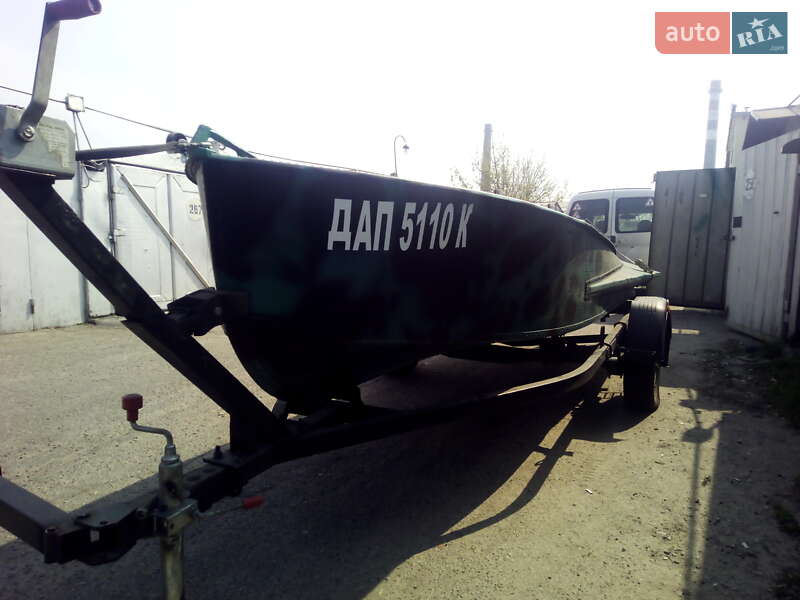 Лодка ПГМФ 8904 2012 в Черкассах