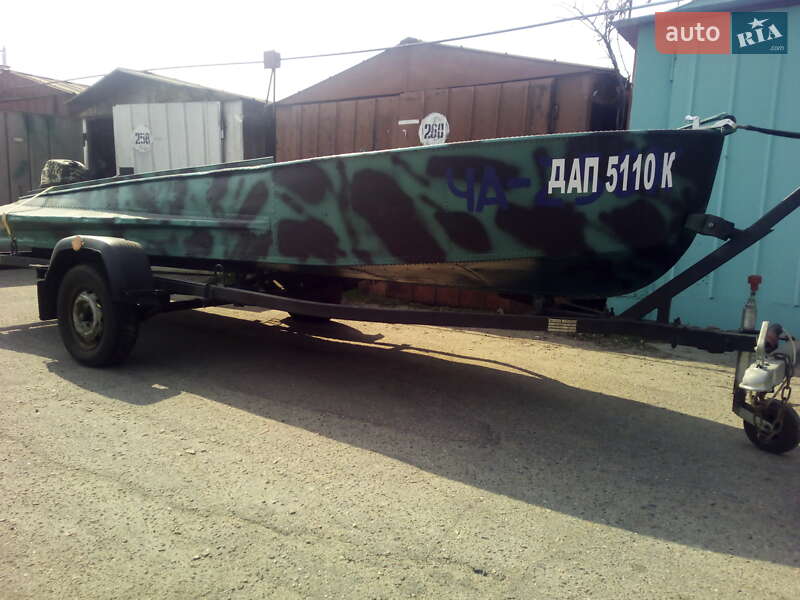 Лодка ПГМФ 8904 2012 в Черкассах