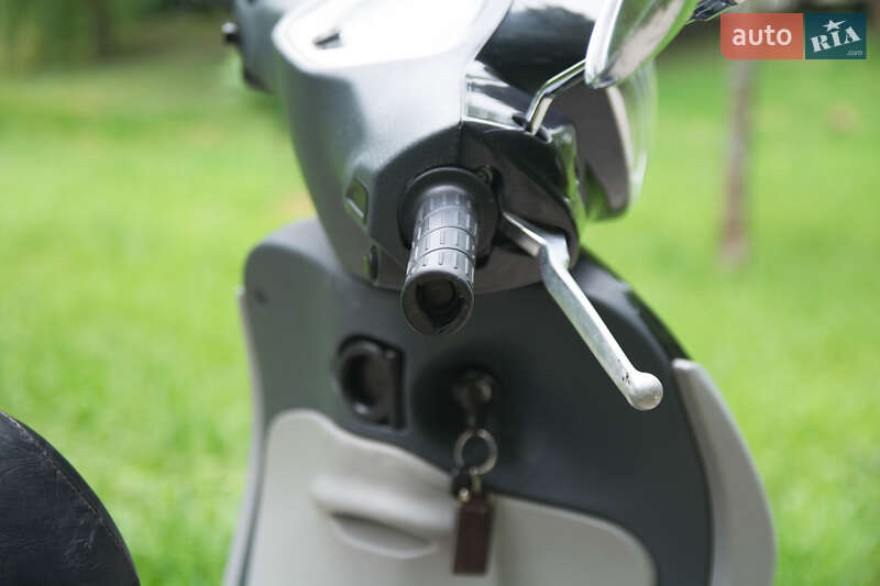 Скутер Piaggio Liberty 50 2007 в Ровно