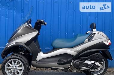 Макси-скутер Piaggio MP3 2014 в 