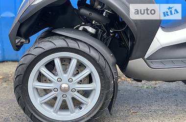 Макси-скутер Piaggio MP3 2014 в 