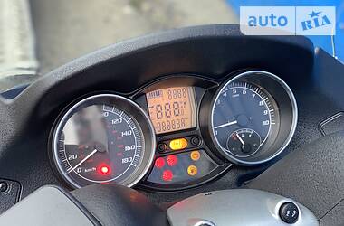 Макси-скутер Piaggio MP3 2014 в 