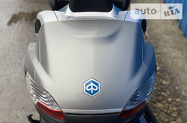 Макси-скутер Piaggio MP3 2014 в 