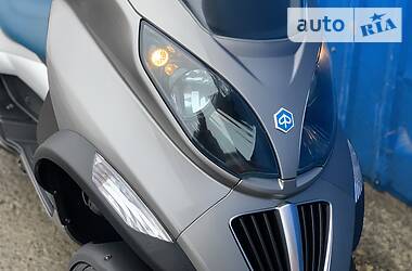 Макси-скутер Piaggio MP3 2014 в 