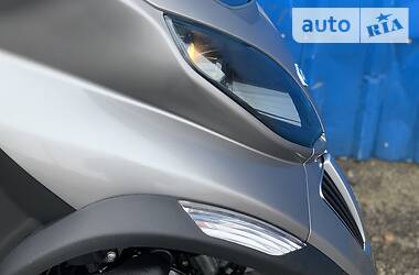 Макси-скутер Piaggio MP3 2014 в 