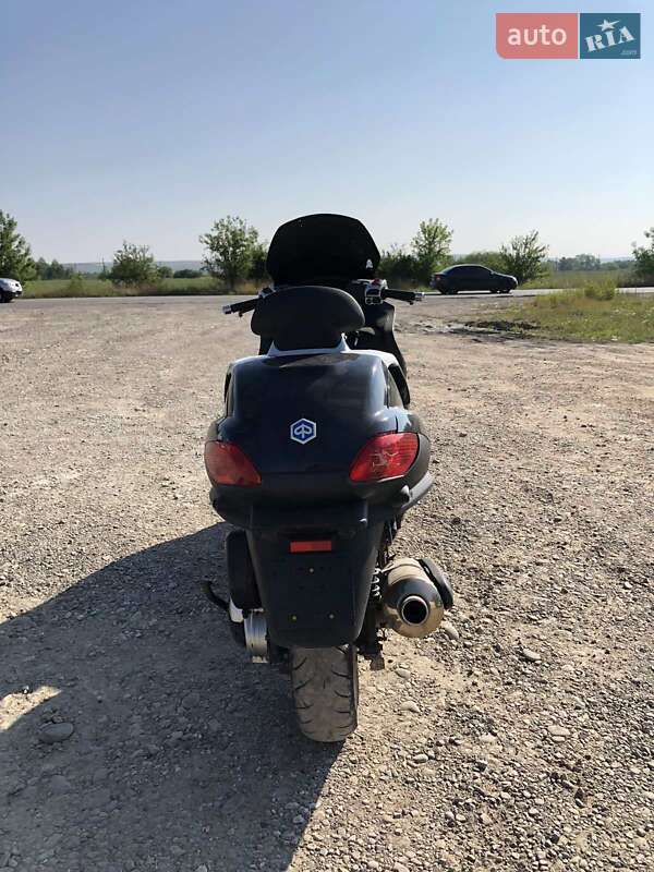 Скутер Piaggio MP3 2011 в Галиче